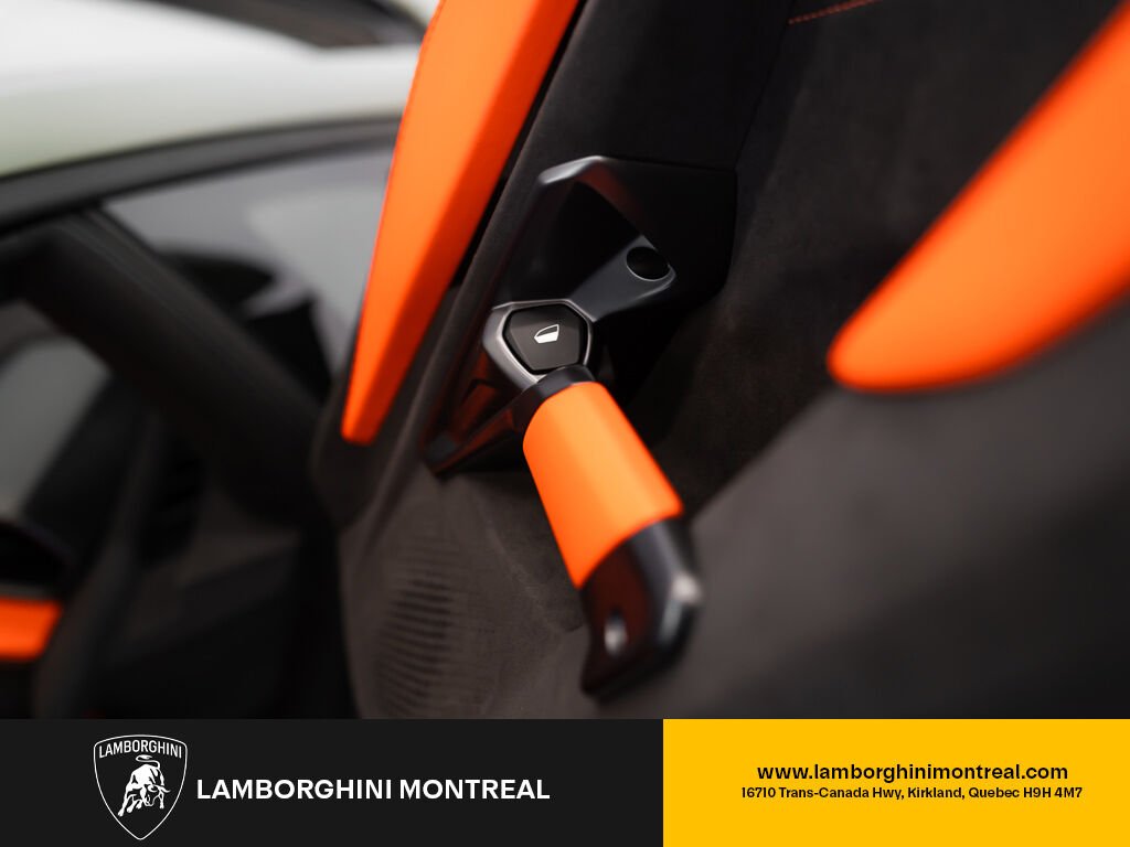 Lamborghini Revuelto PRE OWNED 2024 Vert Kirkland - photo #21
