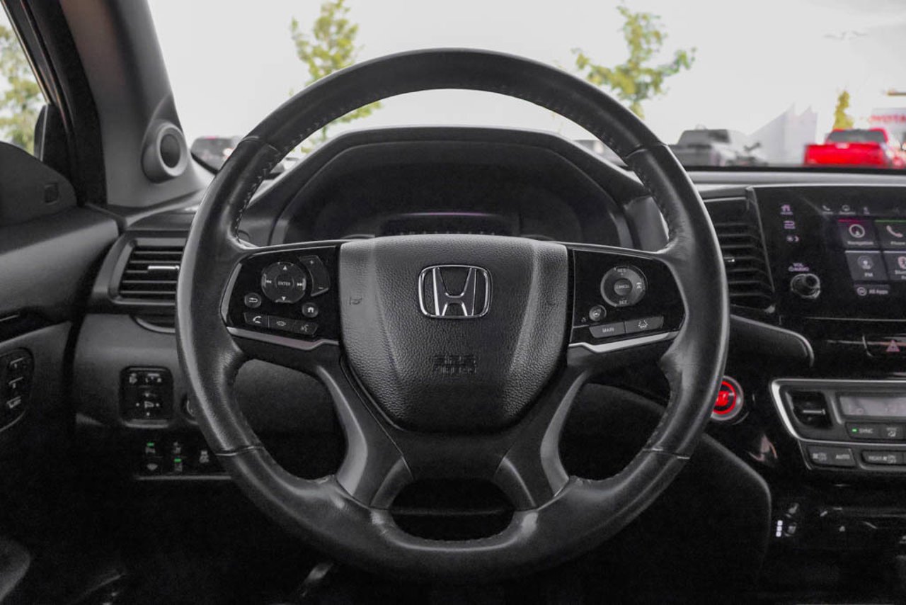 2022 Honda Pilot Touring 7-Passenger AWD Grey Sherwood Park - photo #18