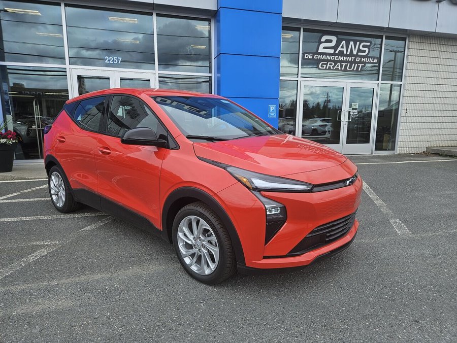 2027 Chevrolet Bolt 2027 Habanero Orange