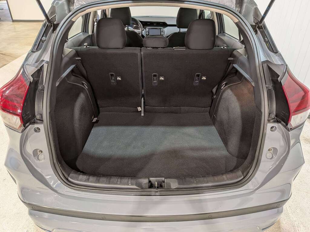 Nissan Kicks 2024 Gris Val-David - photo #6
