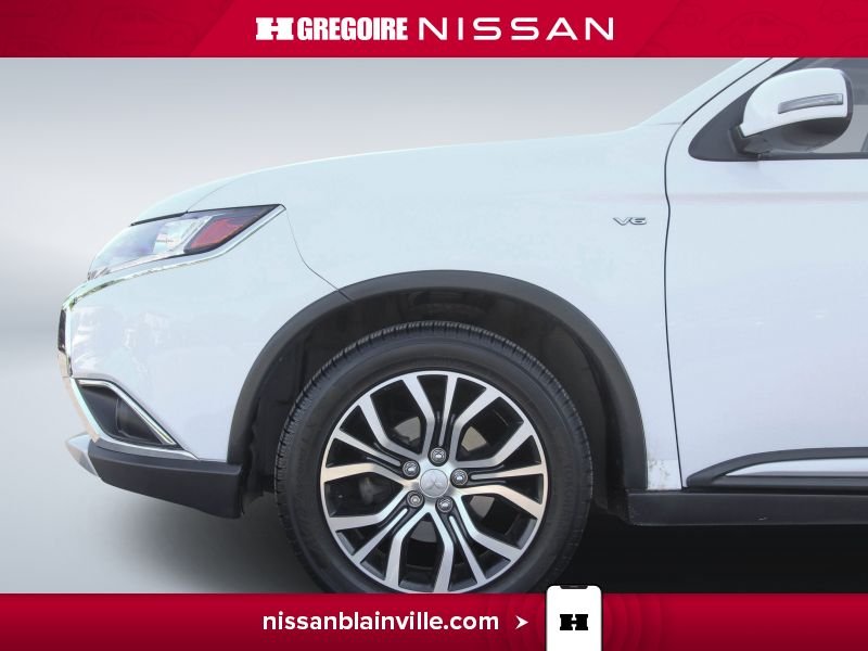 2018 Mitsubishi Outlander White Blainville - photo #28