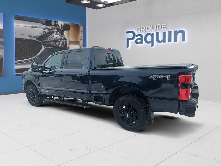 Ford Super Duty F-250 SRW 2025 2025 Bleu antimatière métallisé