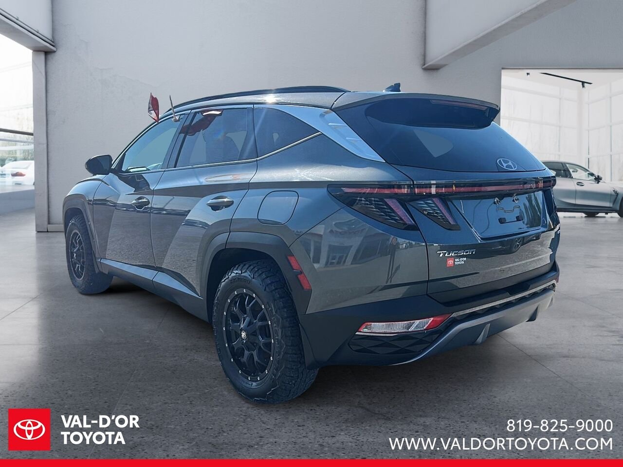 Hyundai Tucson Preferred TI avec ensemble Trend 2023 Gris Val-d'Or - photo #3