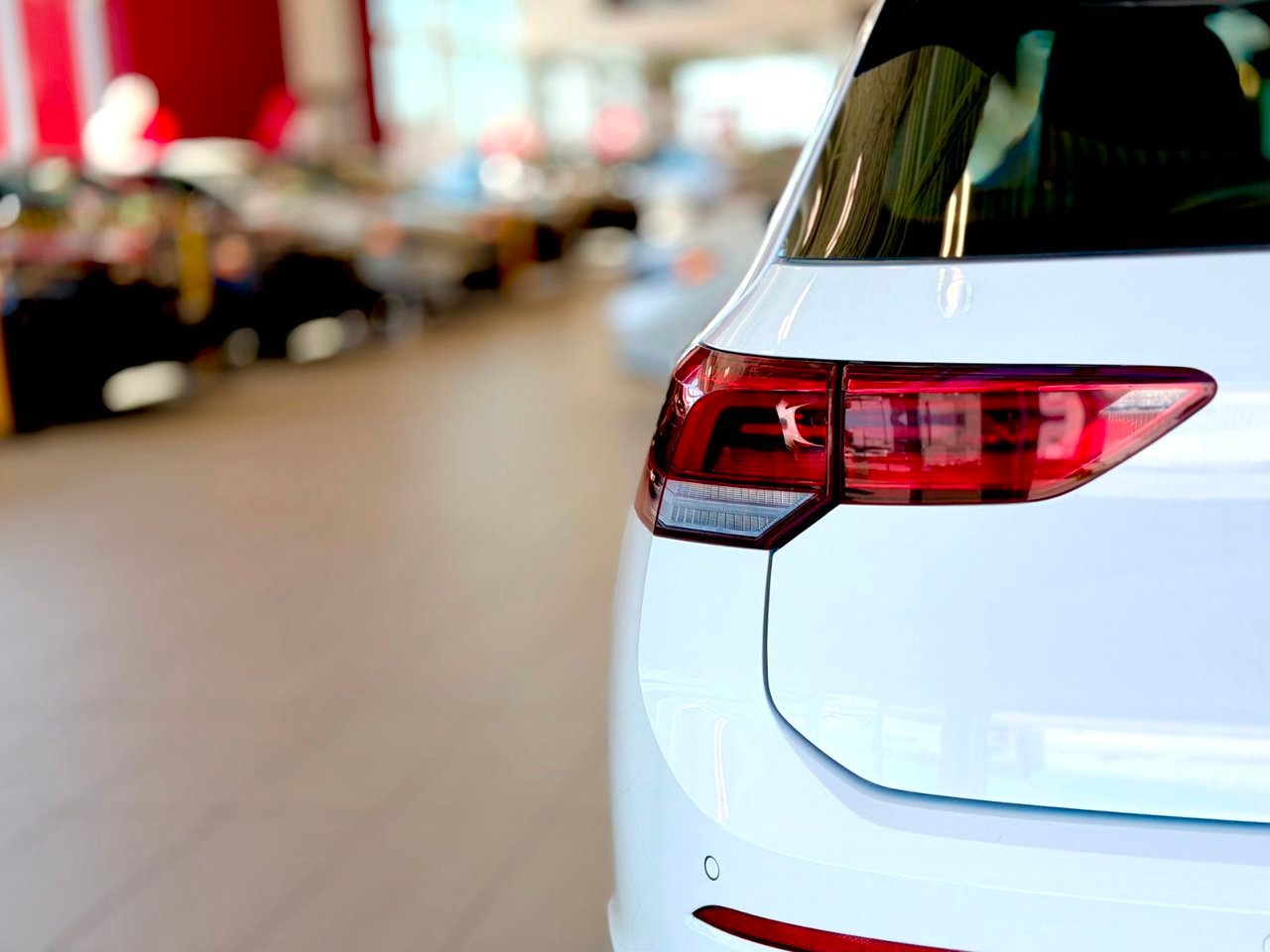 2023 Volkswagen Golf R White Notre-Dame-des-Prairies - photo #16