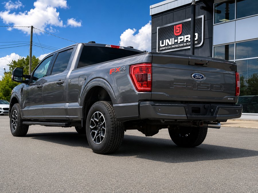2022 Ford F-150 XLT 302A FX4 2022 Grey