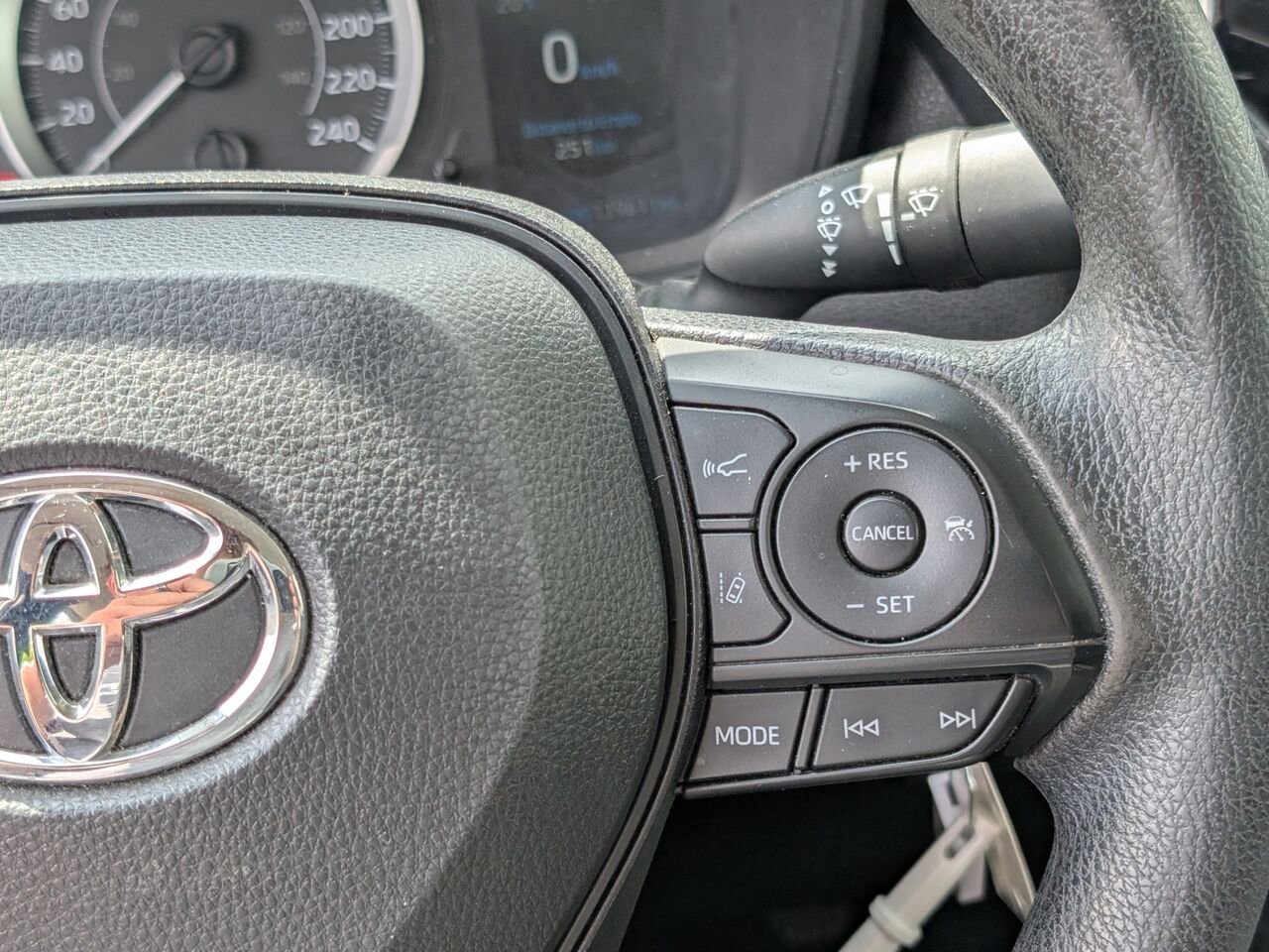 Toyota Corolla LE/SIÈGES CHAUFFANTS/CAMÉRA DE RECUL/BLUETOOTH/AC/ 2021 blanc Sherbrooke - photo #15