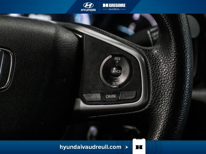 Honda Civic 2018 Blanc Laval - photo #21