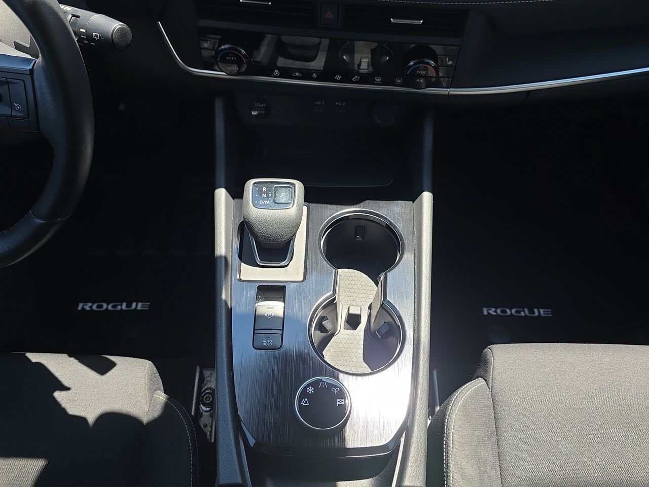 2024 Nissan Rogue S TI AWD, Cruise control, Sièges chauffant, écran tactile Black Val-David - photo #10