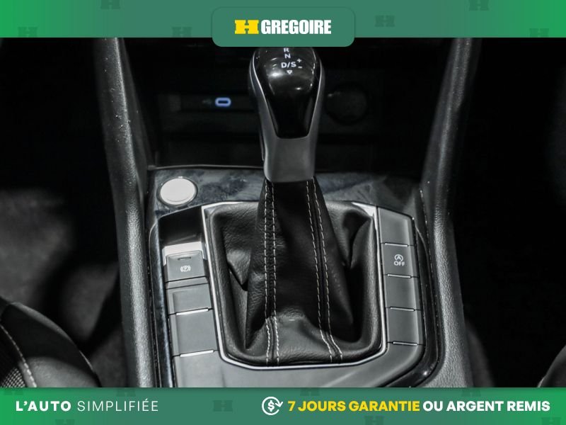 Volkswagen Taos 2024 Argent Laval - photo #21