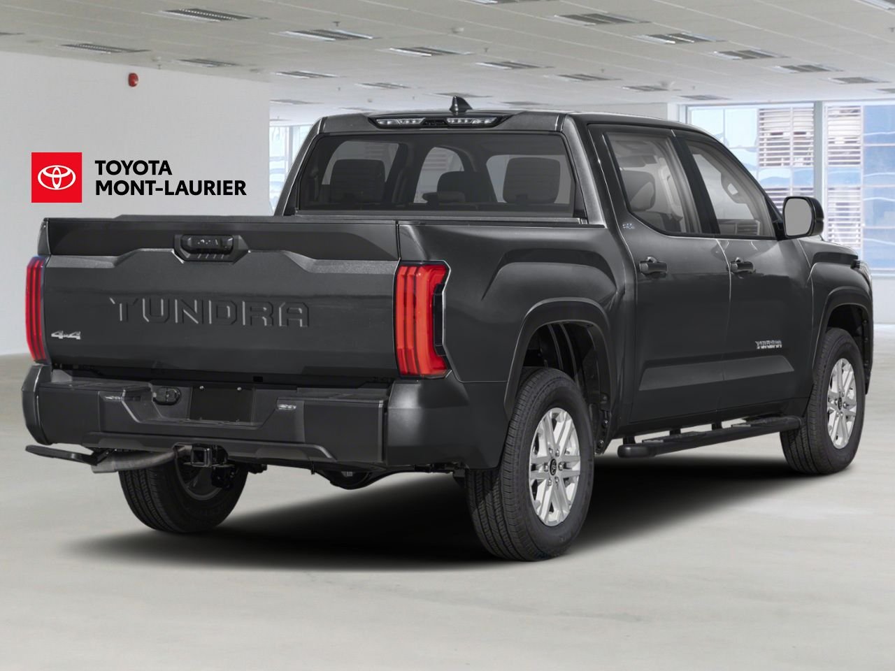 2026 Toyota Tundra Magnetic Grey Metallic Mont-Laurier - photo #2