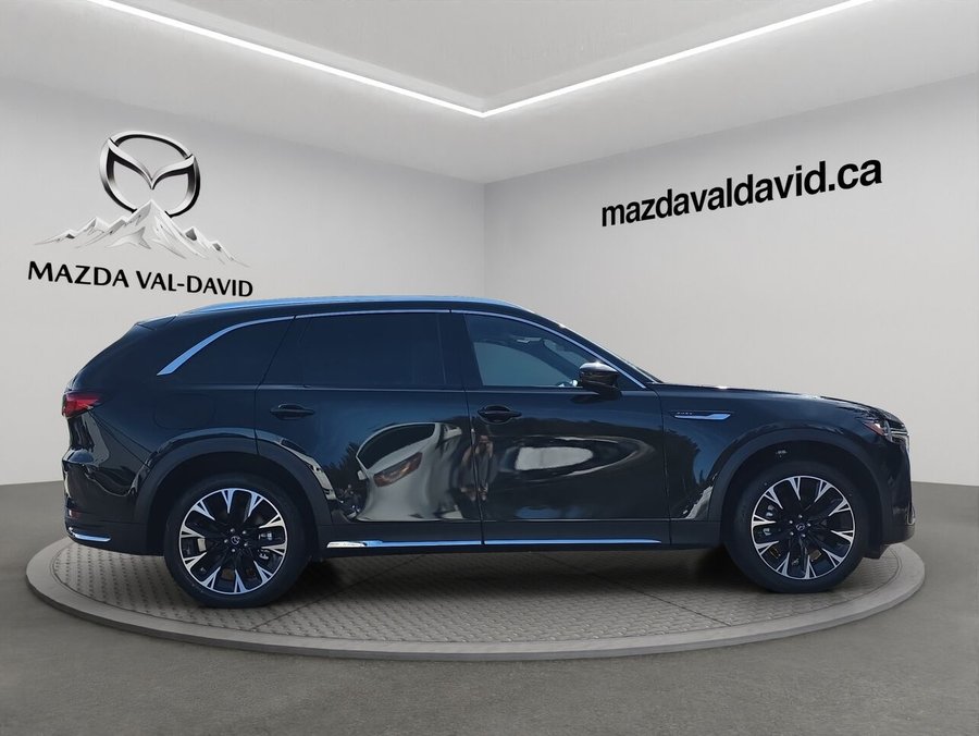 Mazda CX-90 hybride rechargeable GT PHEV, toit pano, cuir, sièges ventilés 2026 Noir de jais mica