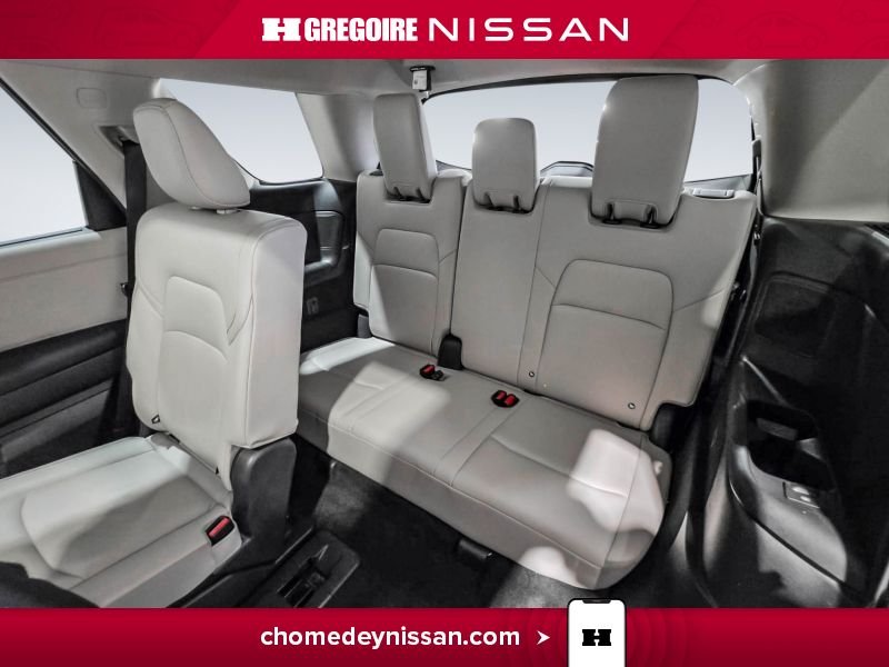 2024 Nissan Pathfinder White Laval - photo #30
