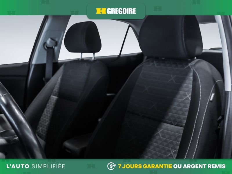 2019 Kia Rio 5 Black Laval - photo #15