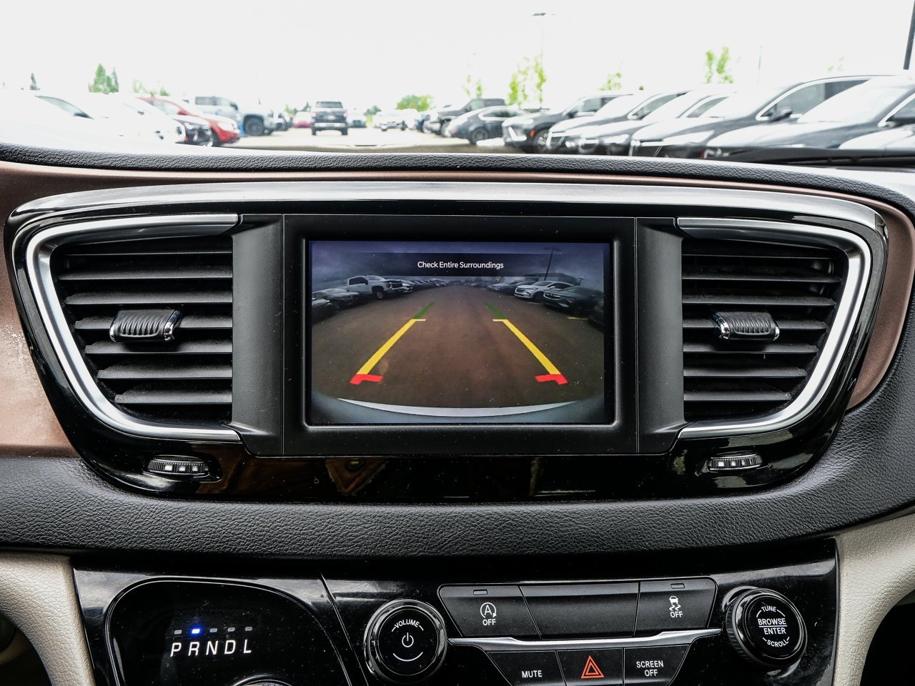 2023 Chrysler Grand Caravan SXT 2WD Grey Sherwood Park - photo #25