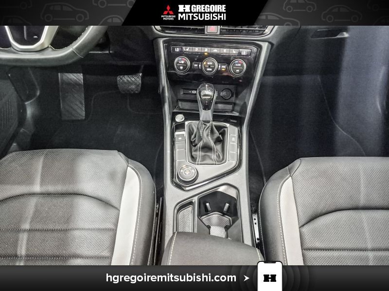 2024 Volkswagen Taos Black Saint-Eustache - photo #24