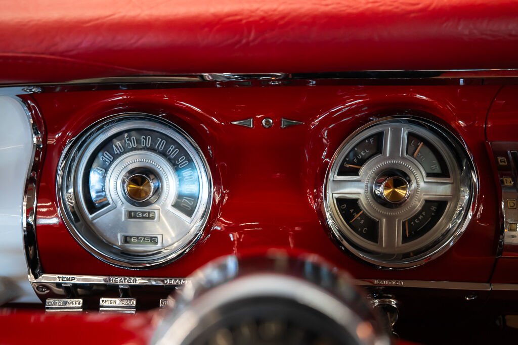 1955 Chrysler New Yorker PRIX IN USD St.Regis | CAR IN MILES Red Montreal - photo #12