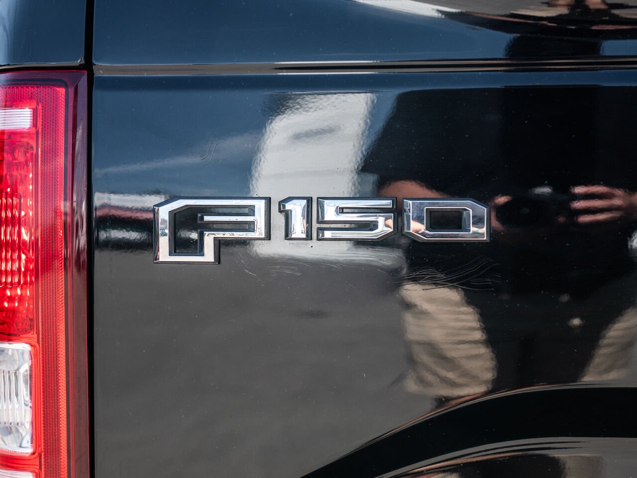 Ford F-150 2016 Blanc Sainte-Julienne - photo #5