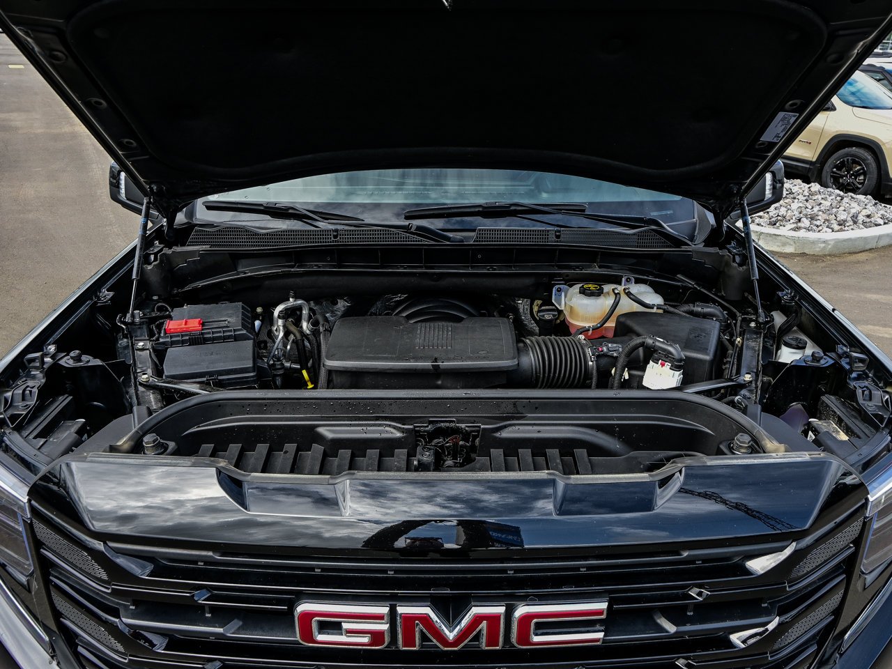 2024 GMC Sierra 1500 4WD Crew Cab 147 Elevation Black Sherwood Park - photo #8