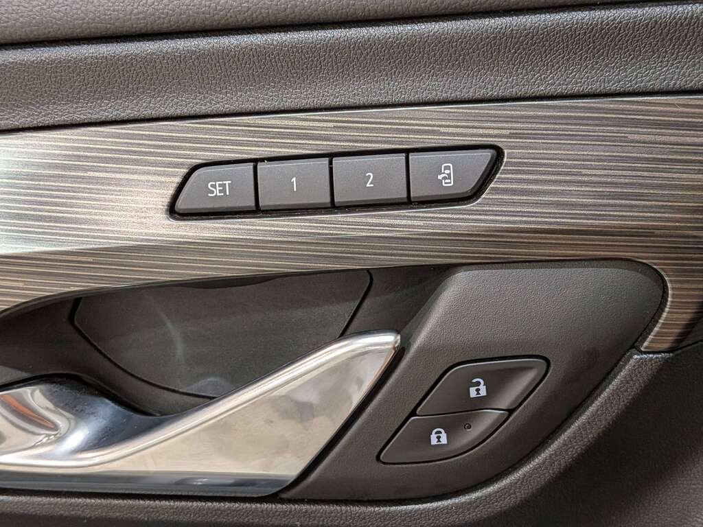 GMC Terrain 2023 Blanc Val-David - photo #31