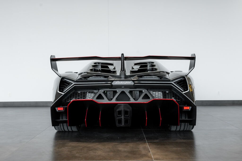 Lamborghini Veneno 1 OF 3 | *PRICE IN USD* 2014 Gris Kirkland - photo #16