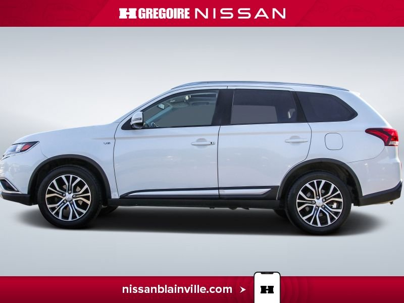 2018 Mitsubishi Outlander White Blainville - photo #4