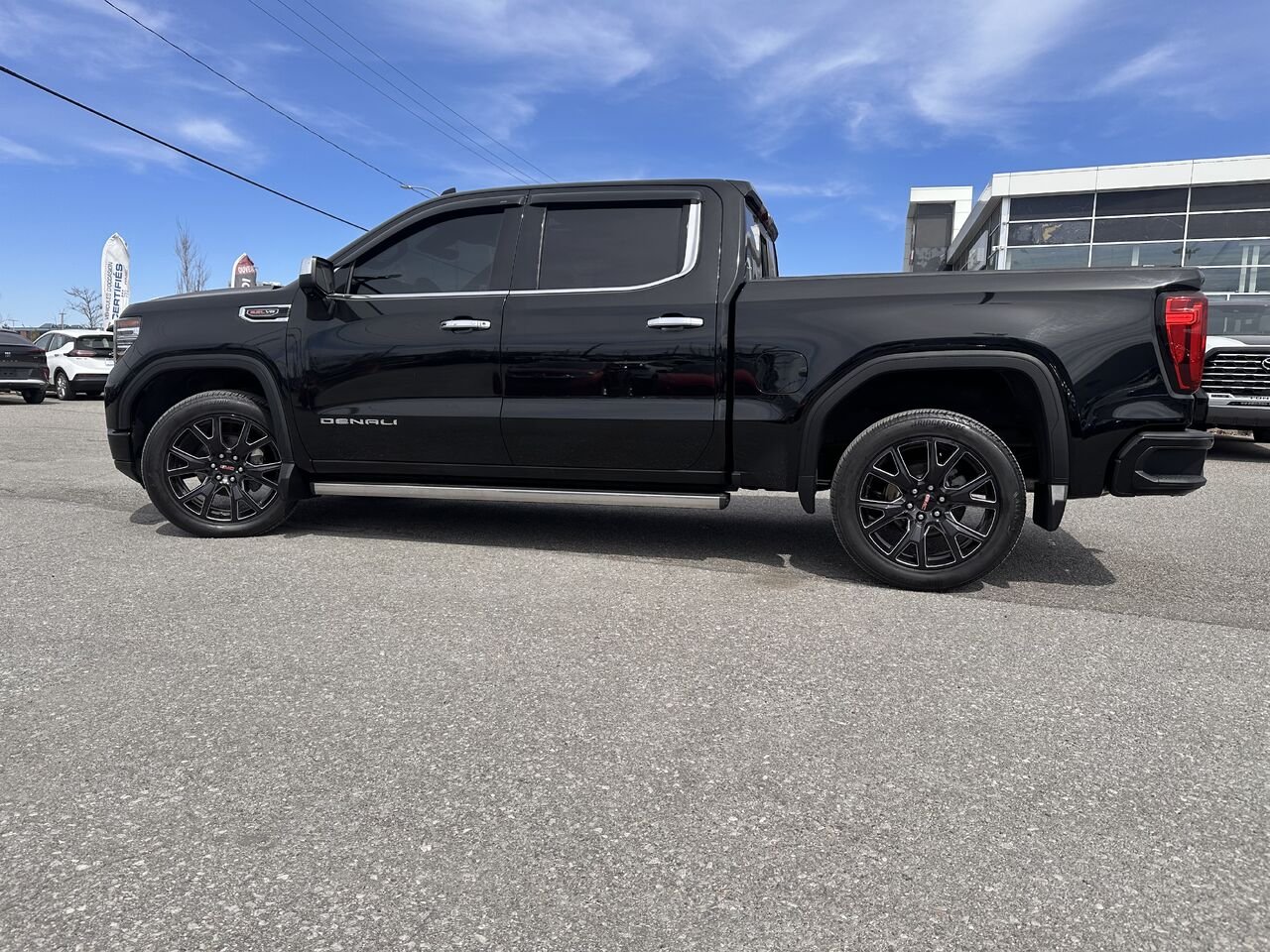 GMC SIERRA K1500 DENALI Denali cabine multiplace 4RM 147 po 2023 Noir Ottawa & Gatineau - photo #20