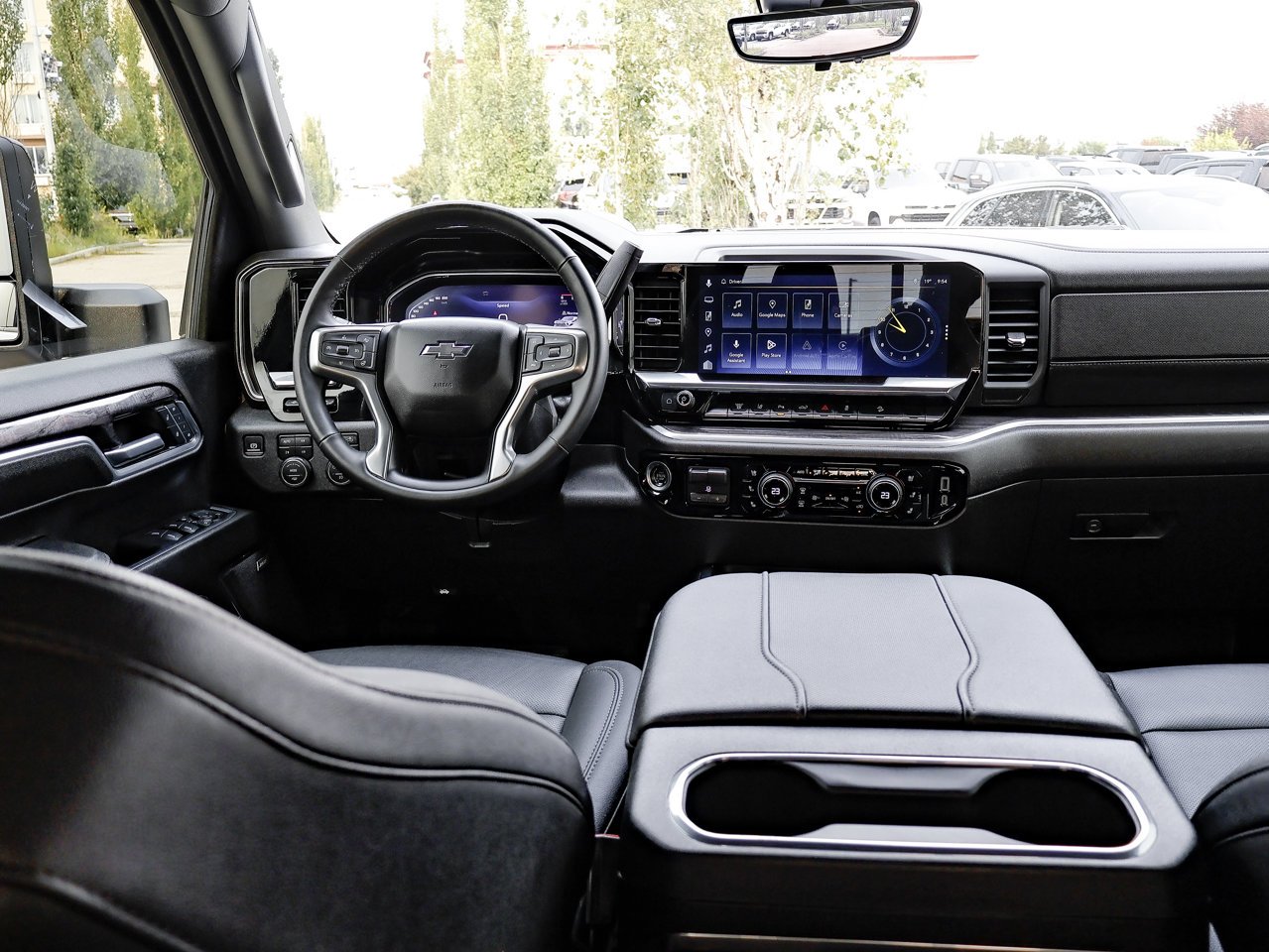 2024 Chevrolet Silverado 2500HD 4WD Crew Cab 159 LTZ White Sherwood Park - photo #32