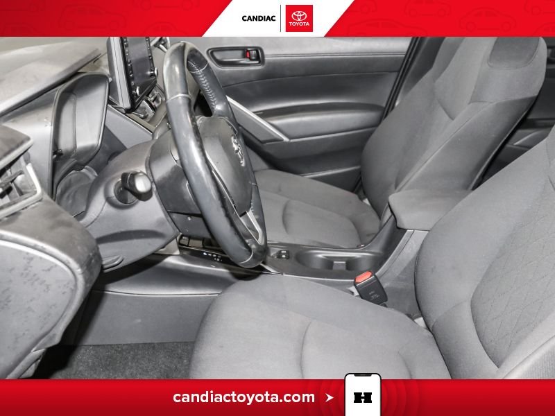 2022 Toyota Corolla Red Saint-Eustache - photo #15