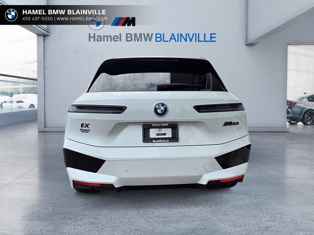 2024 BMW iX M60 xDrive véhicule d'activités sportives White Blainville - photo #2