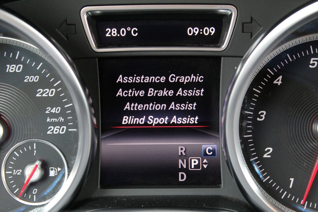 Mercedes-Benz GLE VIN: 4JGDA5GB1JB111614 2018 Argent Sainte-Rose - photo #15