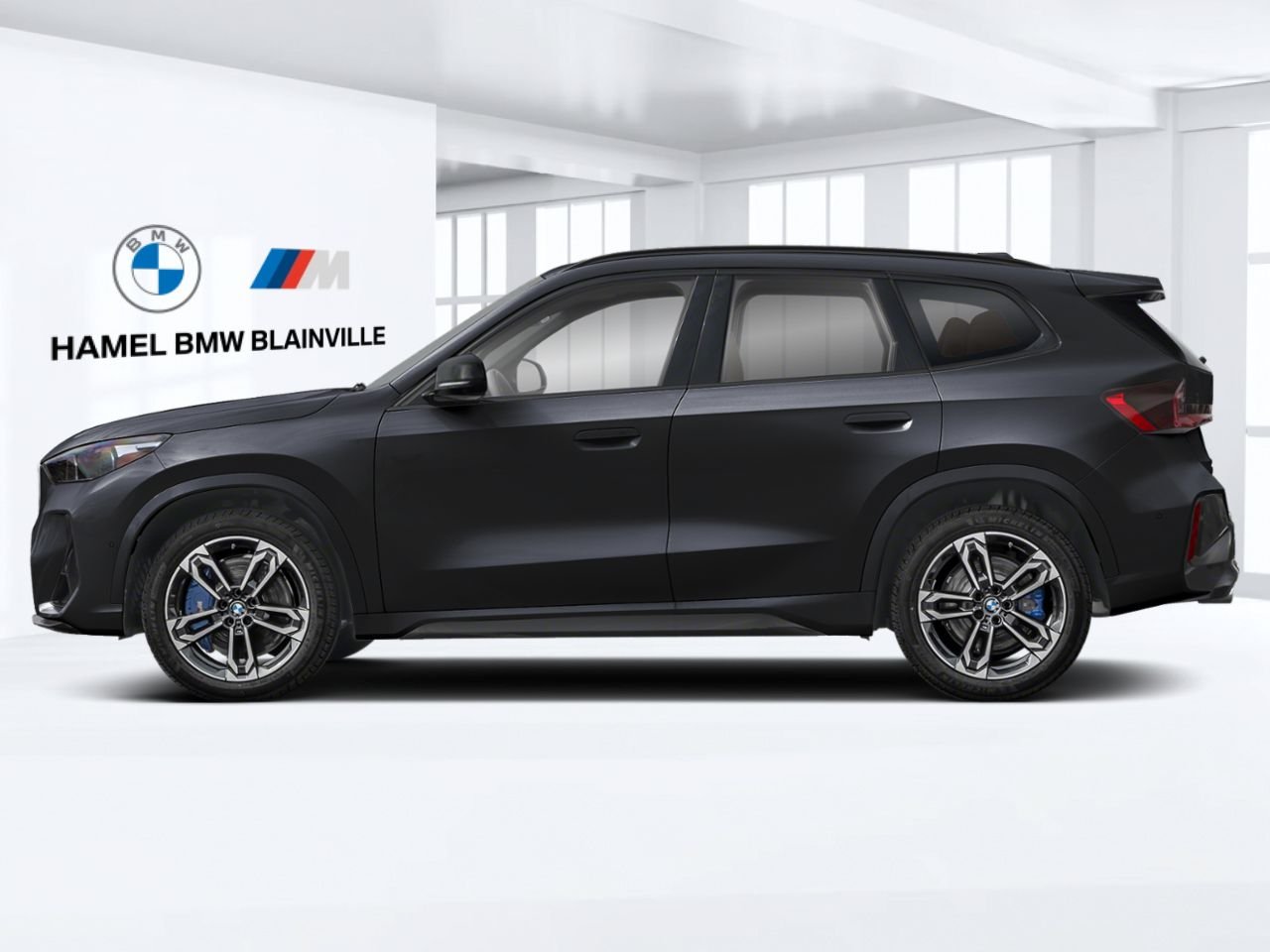 BMW X1 M35i 2026 Noir saphir métallisé Blainville - photo #1