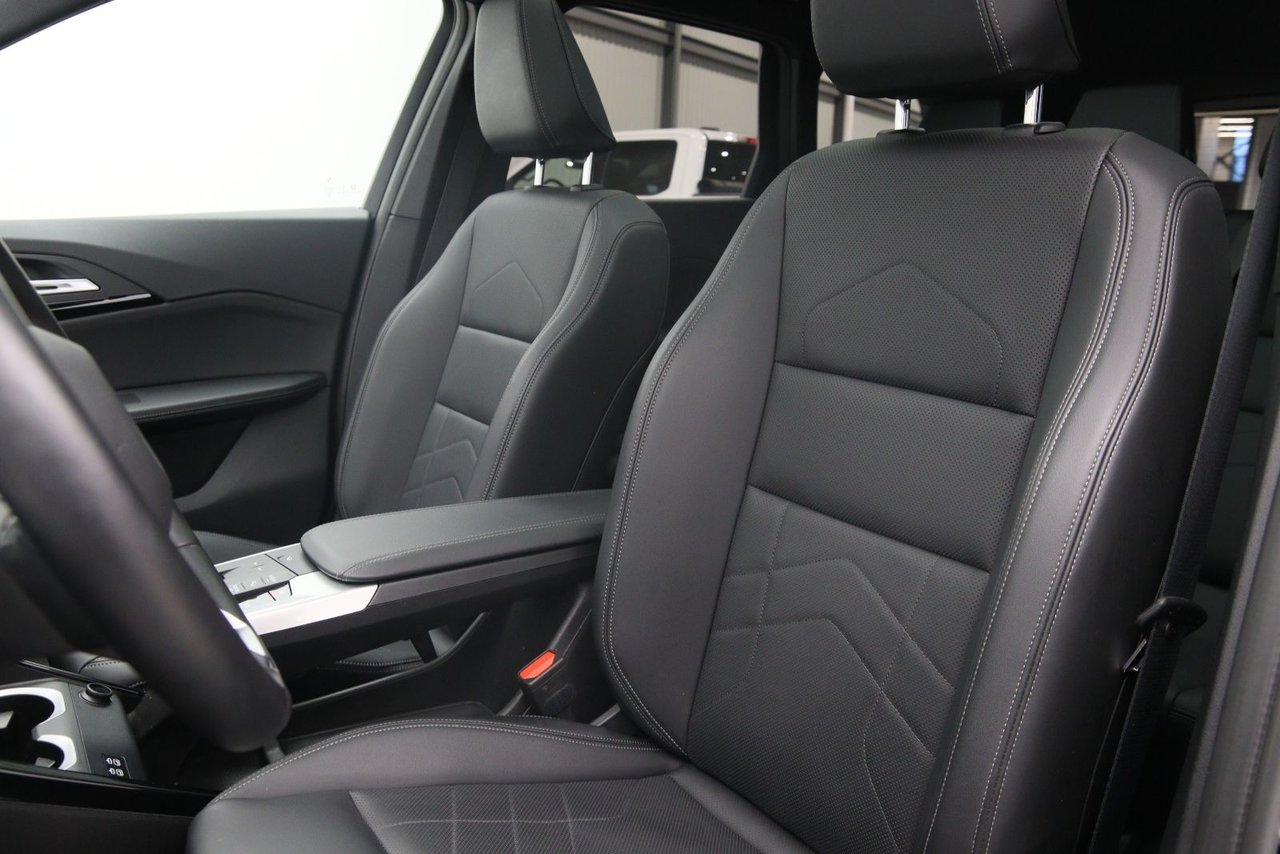 2025 BMW X1 xDrive28i Black Baie-Comeau - photo #6