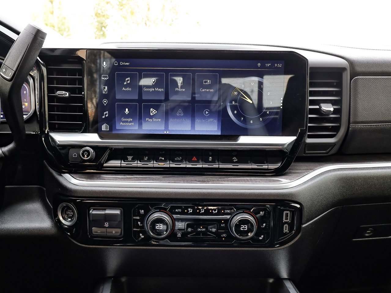 2024 Chevrolet Silverado 2500HD 4WD Crew Cab 159 LTZ White Sherwood Park - photo #28