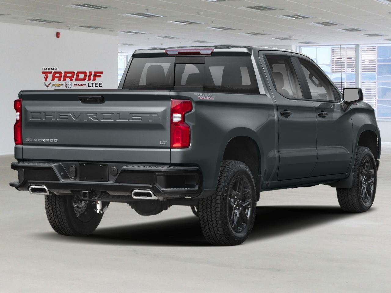 CHEVROLET Silverado 1500 LT Trail Boss cabine multiplace 4RM 157 po 2026 Gris cyprès Amos - photo #2