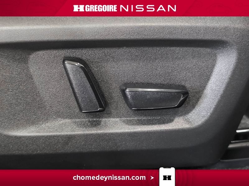2024 Nissan Rogue Grey Laval - photo #26