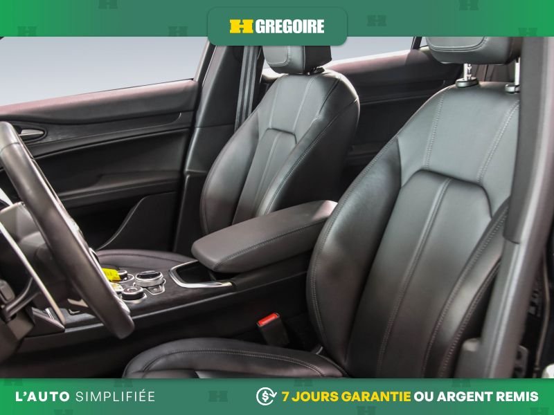 Alfa Romeo Stelvio 2022 Noir Laval - photo #20