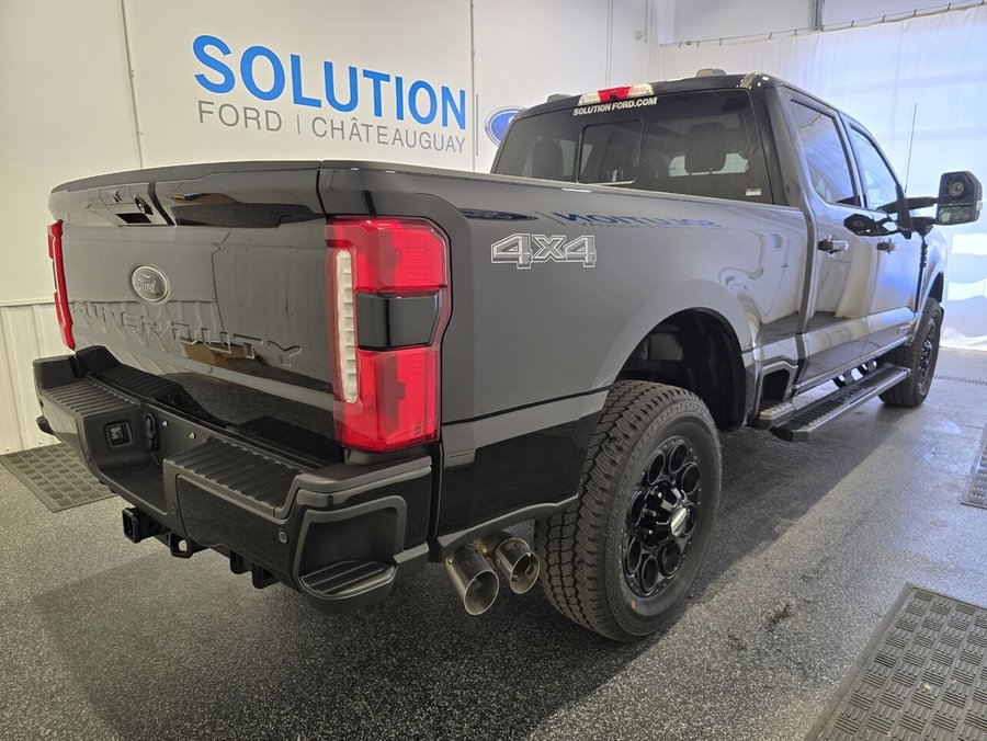 Ford Super Duty F-250 SRW 2026 Noir agate métallisé