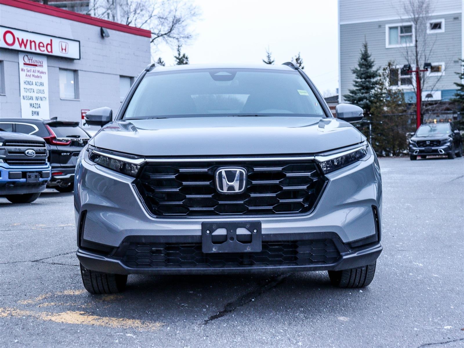 Honda CR-V 2023 Grey Ottawa & Gatineau - photo #1
