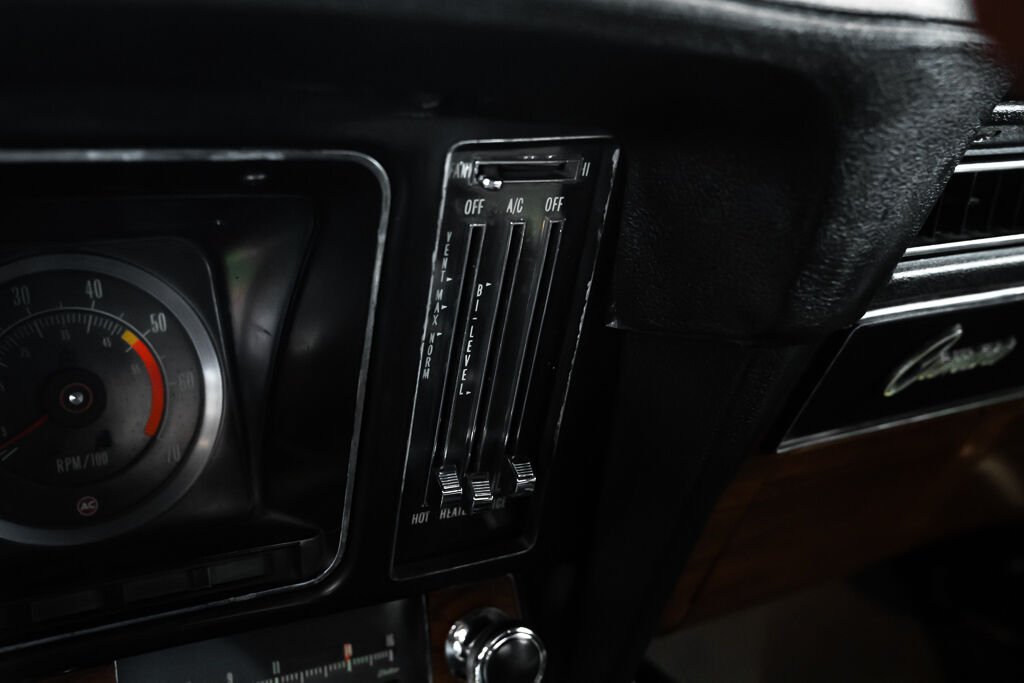 1969 Chevrolet Camaro *PRIX EN USD* CAR IN MILES Silver Montreal - photo #24