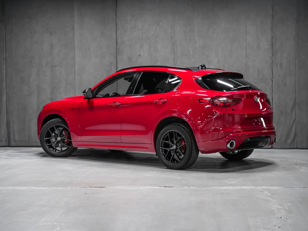 Alfa Romeo Stelvio Ti 2021 Rouge Montréal - photo #3