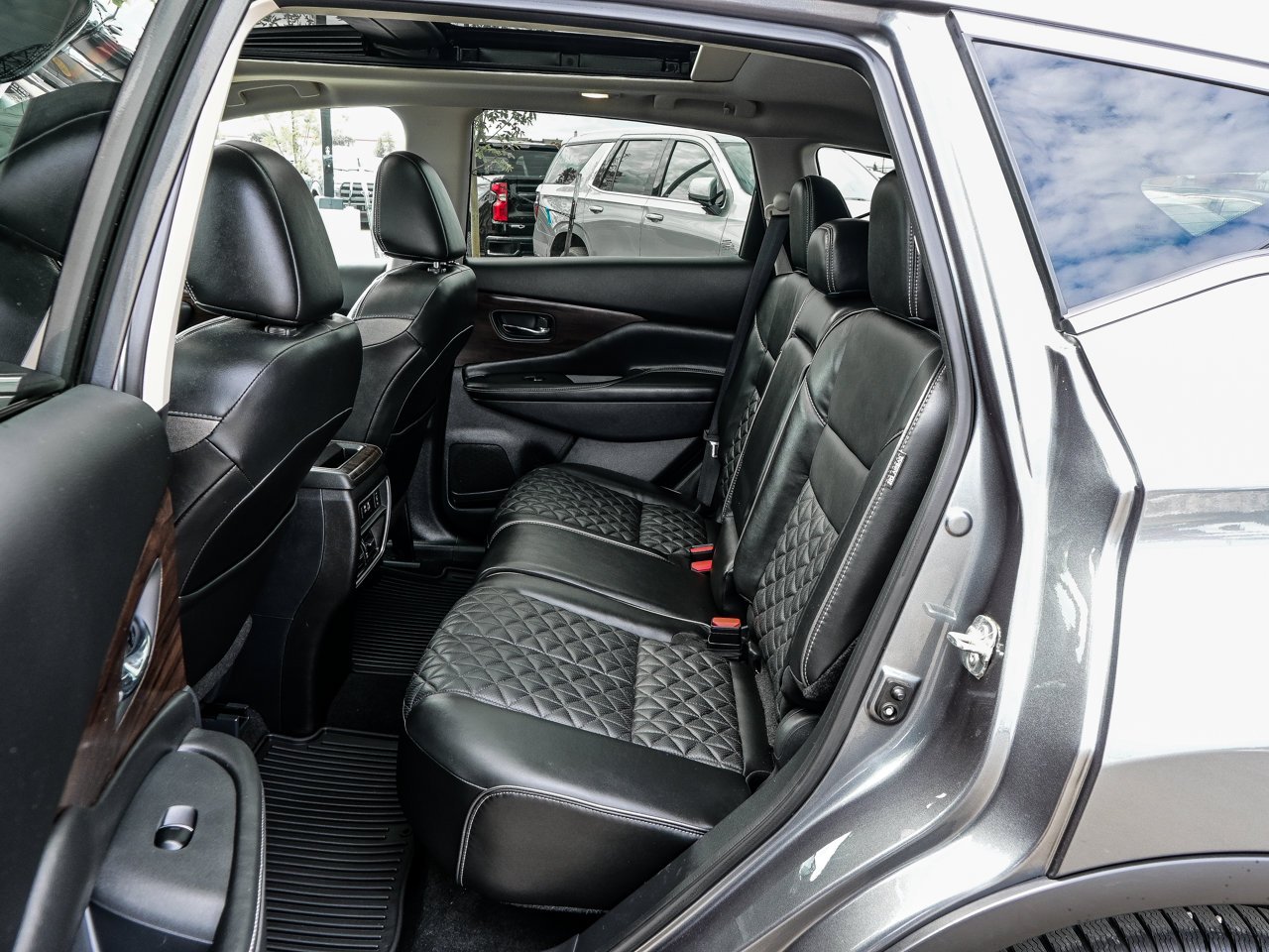 2020 Nissan Murano AWD Platinum Grey Sherwood Park - photo #32