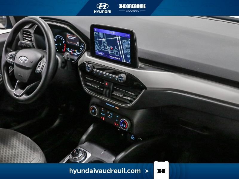 2021 Ford Escape Blue Laval - photo #29