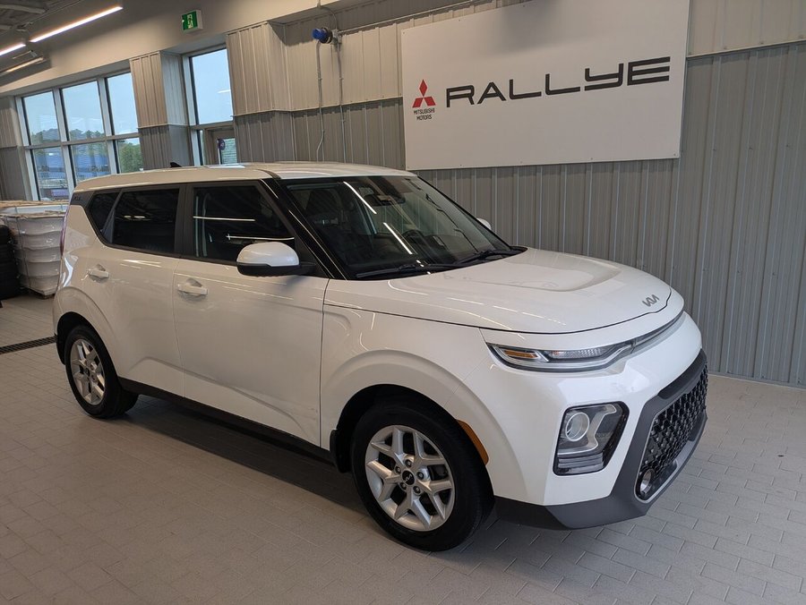 Kia Soul EX 2022 Blanc