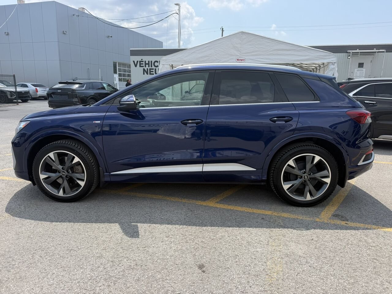 Audi Q4 e-tron 50 quattro 2023 Bleu Laval - photo #1