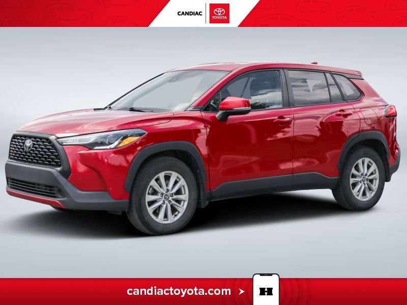 2022 Toyota Corolla Red Saint-Eustache - photo #2