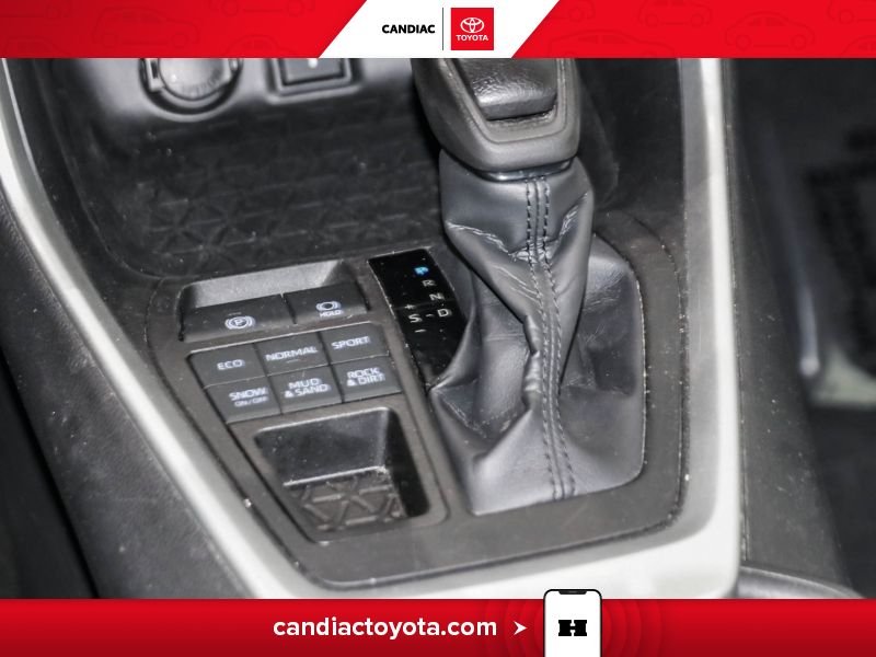 2022 Toyota Rav 4 White Blainville - photo #19