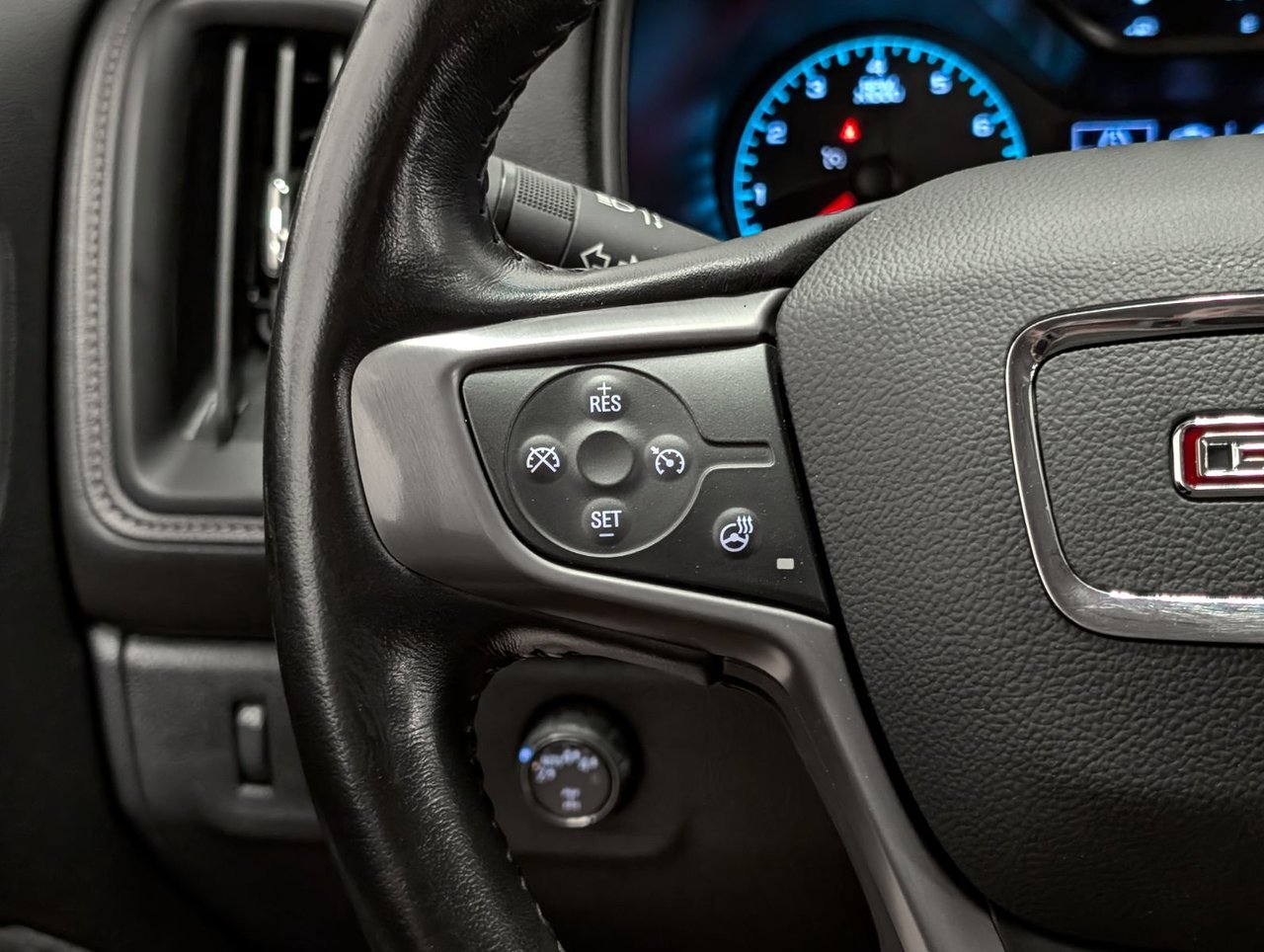 2022 GMC Canyon AT4 4RM avec tissu Saint-Eustache - photo #19