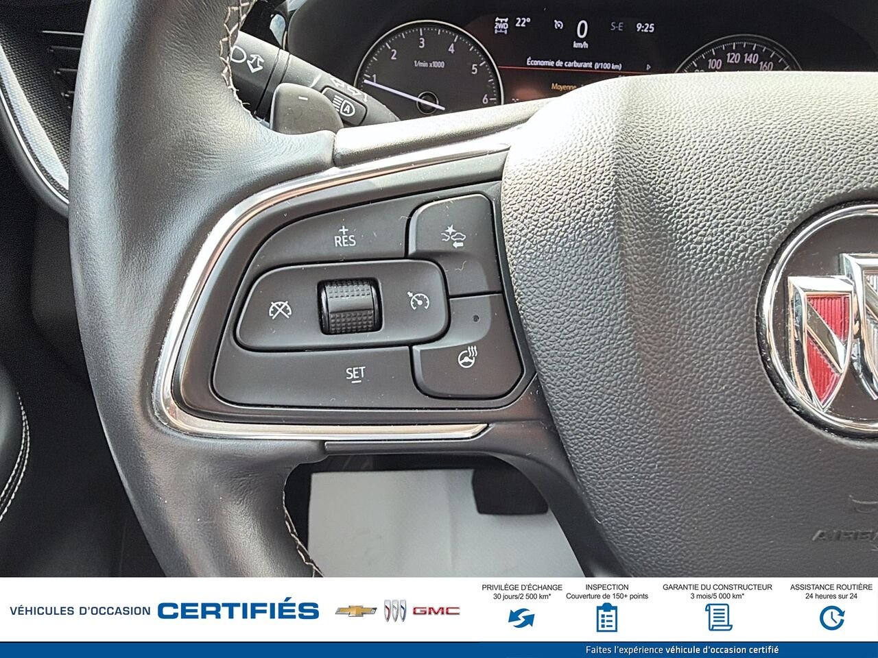 2022 BUICK ENVISION Essence 4 portes TI Black Montmagny - photo #11