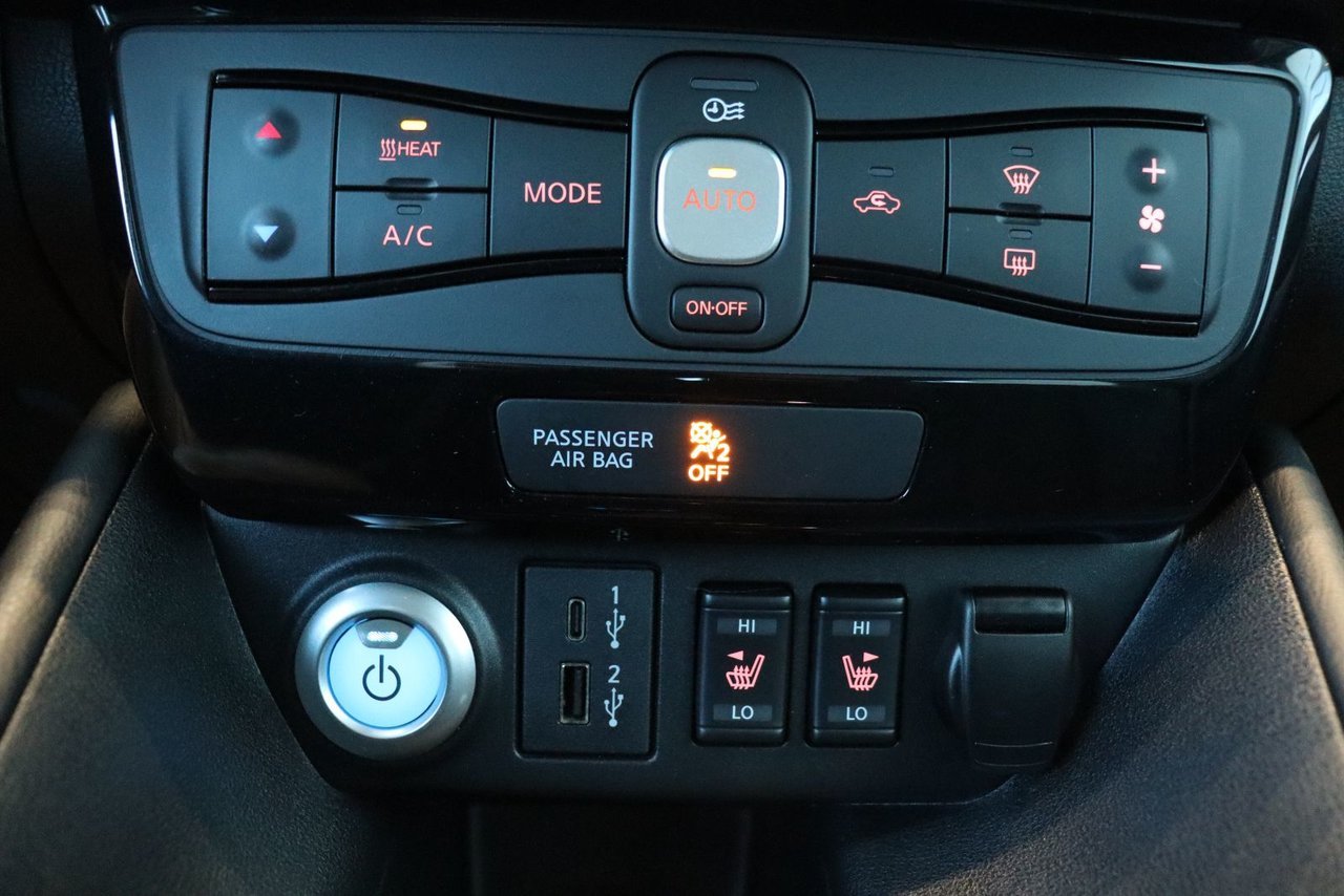 Nissan LEAF NIV 1N4CZ1DV2PC554251 2023 Blanc Chicoutimi - photo #17