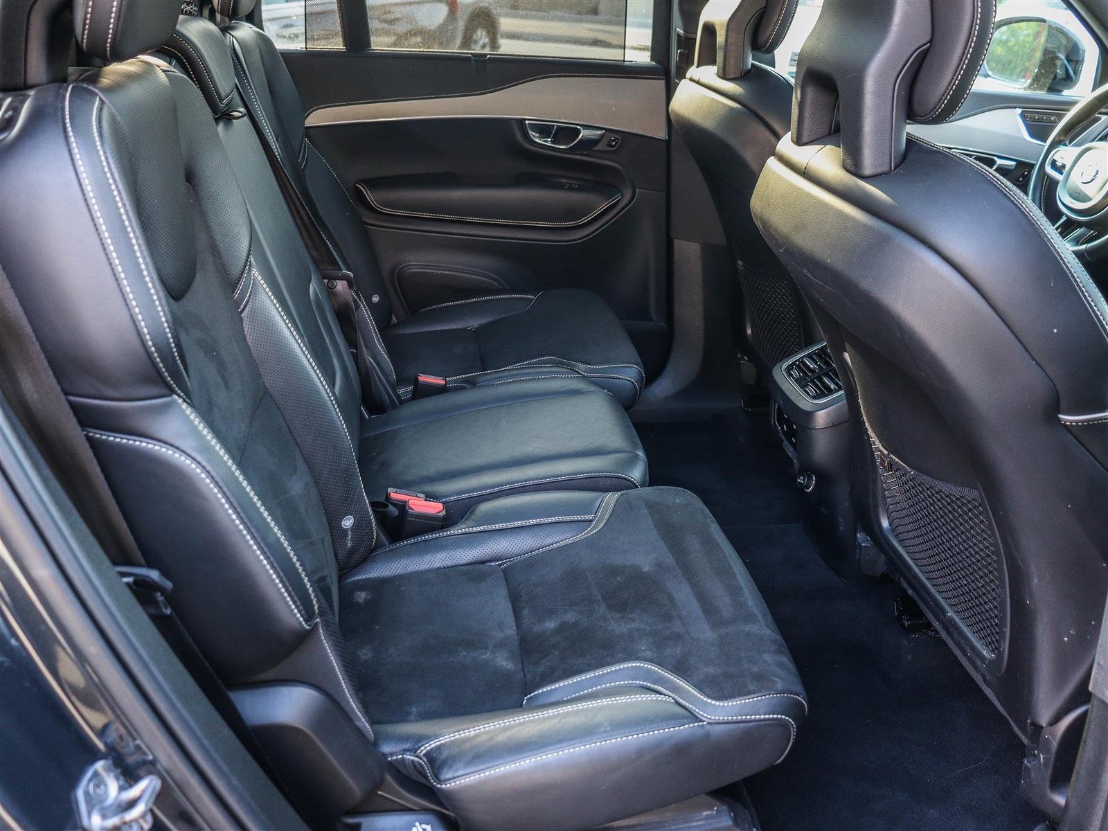 2020 Volvo XC90 T6 R-Design 7 Passenger Ottawa & Gatineau - photo #18